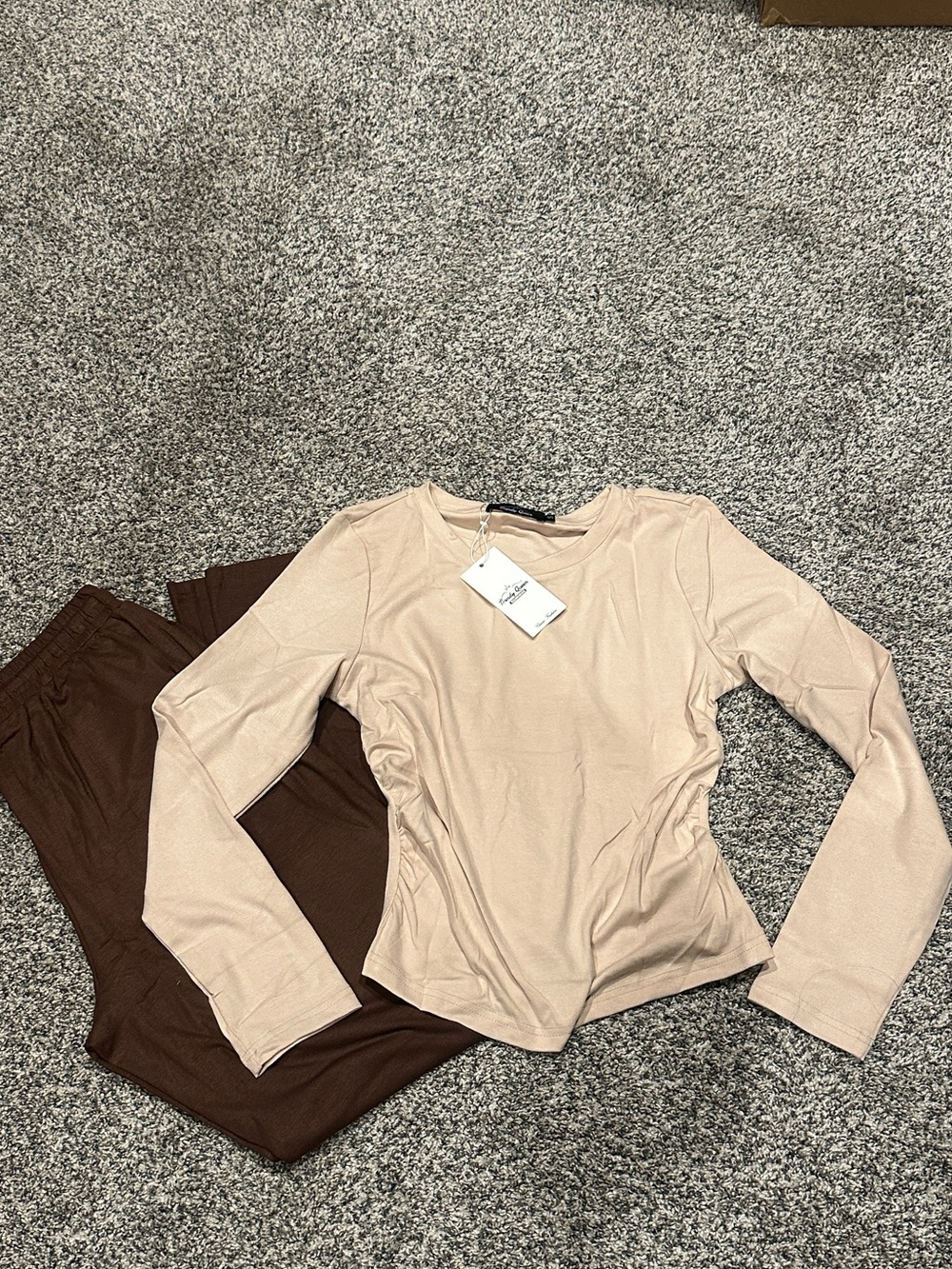 Trendy Queen Set- Nude Long Sleeve Ruched Side Tee/Brown Wide Leg Bottoms - Picture 2 of 2